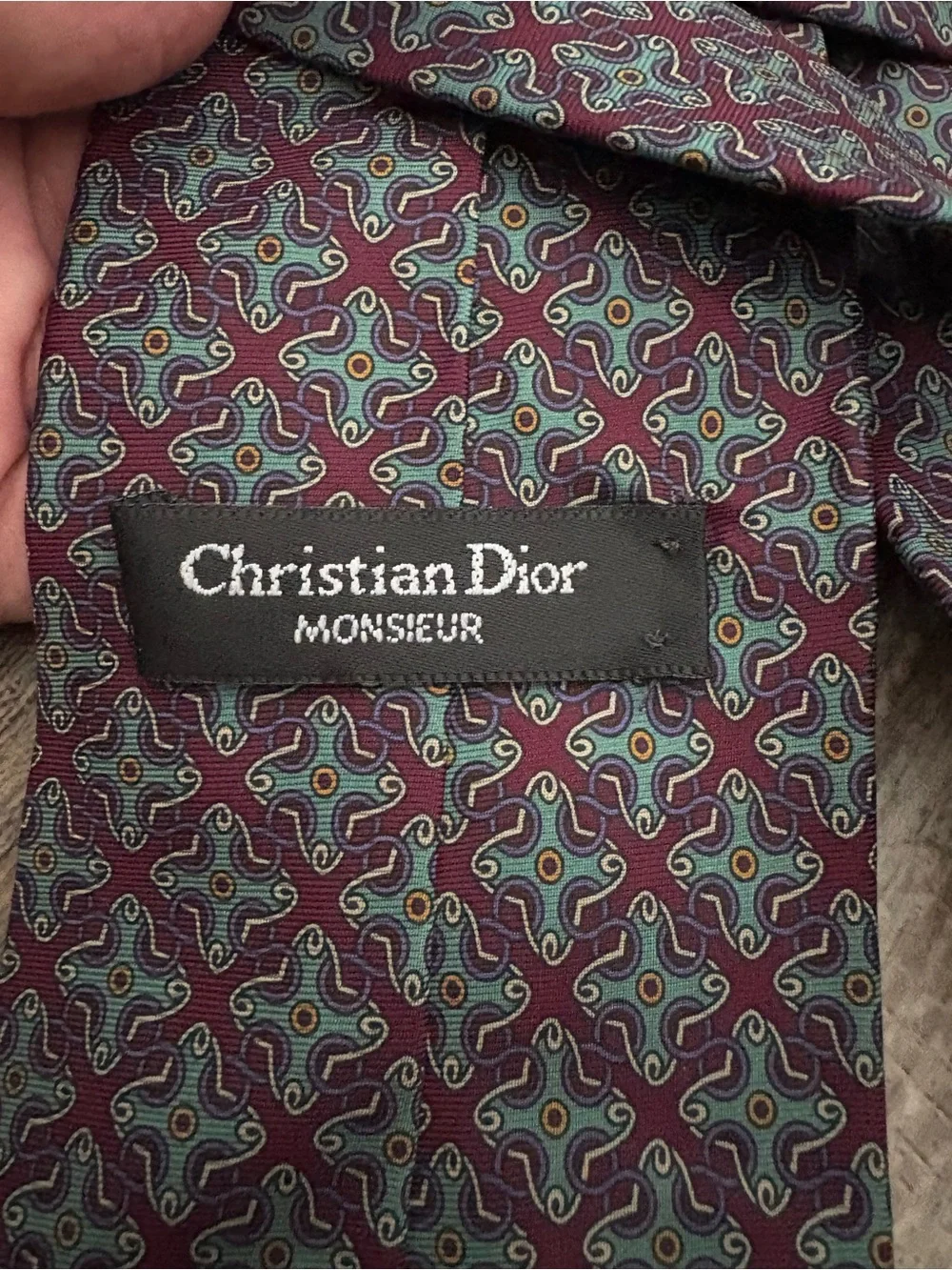 Dior elegant burgundy